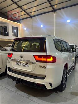 تويوتا لاندكروزر